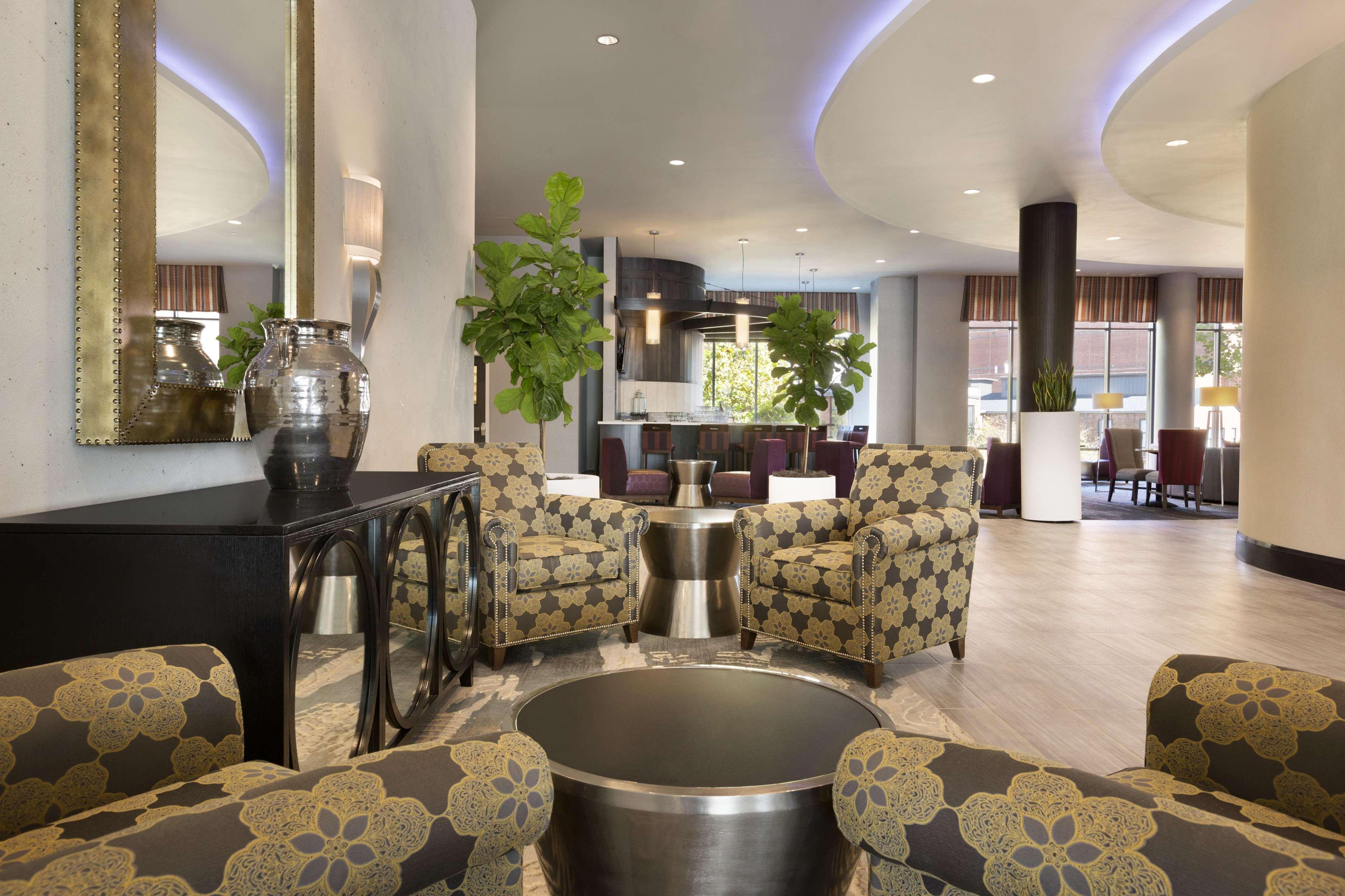 Embassy Suites By Hilton Greenville Downtown Riverplace מראה חיצוני תמונה