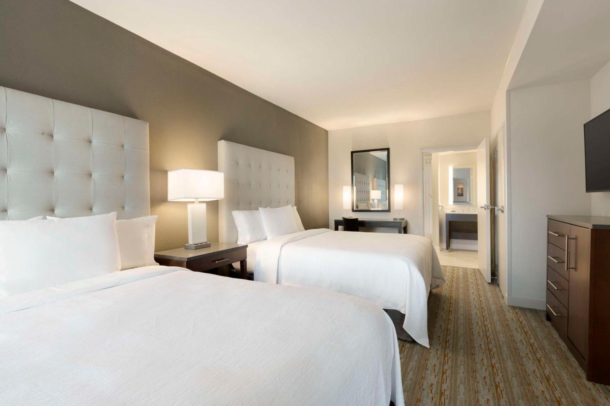 Embassy Suites By Hilton Greenville Downtown Riverplace מראה חיצוני תמונה